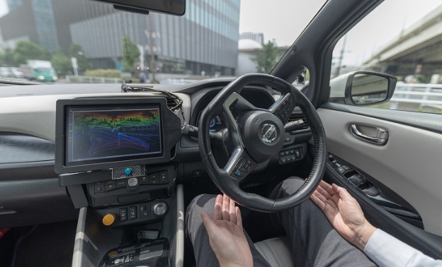 Nissan demonstrates autonomous-drive mobility services progress on public roads