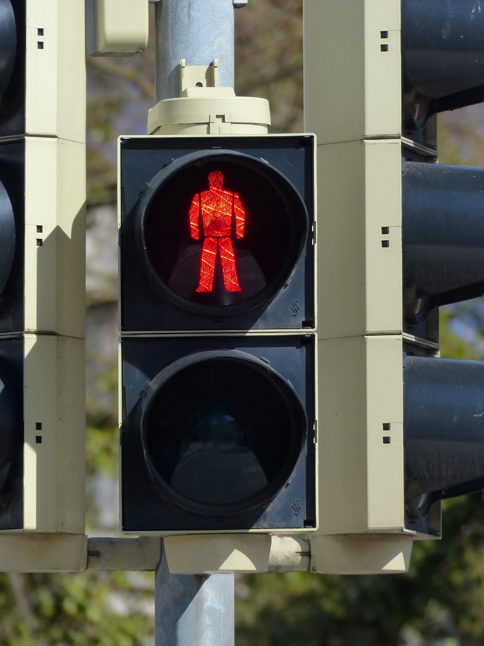 Smoother traffic flow through better signal timing